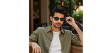 Load image into Gallery viewer, Black Round Full Rim Unisex Sunglasses by Vincent Chase Polarized-228445