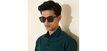 Load image into Gallery viewer, Black Round Full Rim Unisex Sunglasses by Vincent Chase Polarized-228817