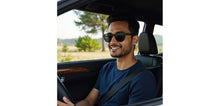 Load image into Gallery viewer, Black Round Full Rim Unisex Sunglasses by Vincent Chase Polarized-228817