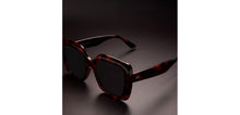Load image into Gallery viewer, Demi Wayfarer Full Rim Women Sunglasses by Vincent Chase Polarized-225712