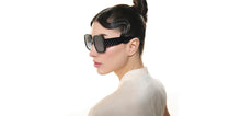 Load image into Gallery viewer, Black Wayfarer Full Rim Women Sunglasses by Vincent Chase Polarized-225714