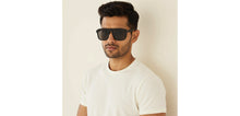 Load image into Gallery viewer, BLACK Wayfarer Full Rim Unisex Sunglasses by Vincent Chase Polarized-228738