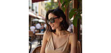 Load image into Gallery viewer, BLACK Wayfarer Full Rim Unisex Sunglasses by Vincent Chase Polarized-228738