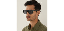 Load image into Gallery viewer, BLACK Wayfarer Full Rim Unisex Sunglasses by Vincent Chase Polarized-228750