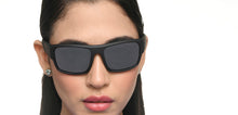 Load image into Gallery viewer, Black Wayfarer Full Rim Unisex Sunglasses by Vincent Chase Polarized-216411