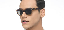Load image into Gallery viewer, Tortoise Wayfarer Full Rim Unisex Sunglasses by Vincent Chase Polarized-215960