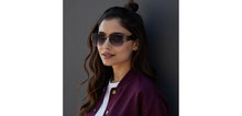 Load image into Gallery viewer, Demi Geometric Rimless Unisex Sunglasses by Lenskart-232724