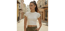 Load image into Gallery viewer, Transparent Rectangle Full Rim Unisex Eyeglasses by Lenskart Air-230537