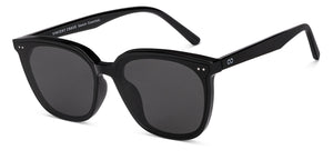 Black Wayfarer Full Rim Unisex Sunglasses by Vincent Chase-228661