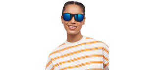 Black Wayfarer Full Rim Unisex Sunglasses by Vincent Chase-211487