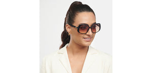 Black Wayfarer Full Rim Women Sunglasses by Vincent Chase-204195