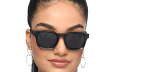 Black Wayfarer Full Rim Unisex Sunglasses by John Jacobs-210237