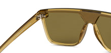 Load image into Gallery viewer, Brown Wayfarer Full Rim Unisex Sunglasses by Vincent Chase-200463