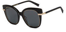 Load image into Gallery viewer, Black Square Full Rim Women Sunglasses by John Jacobs-213093