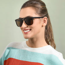 Load image into Gallery viewer, Brown Wayfarer Full Rim Unisex Sunglasses by Vincent Chase Polarized-135881