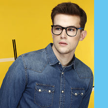 Load image into Gallery viewer, Black Wayfarer Full Rim Unisex Eyeglasses by Vincent Chase Online-115259
