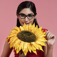 Load image into Gallery viewer, Black Cat Eye Full Rim Women Eyeglasses by Vincent Chase Online-116379