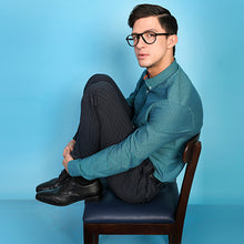 Load image into Gallery viewer, Black Aviator Full Rim Unisex Eyeglasses by Vincent Chase Online-131812