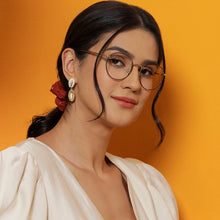 Load image into Gallery viewer, Gold Round Full Rim Narrow Unisex Eyeglasses by Vincent Chase-140394