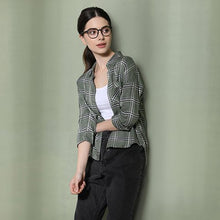 Load image into Gallery viewer, Black Round Full Rim Unisex Eyeglasses by Lenskart Air Online-130633