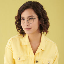 Load image into Gallery viewer, Black Round Full Rim Narrow Unisex Eyeglasses by Vincent Chase-145538