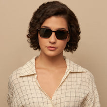 Load image into Gallery viewer, Brown Wayfarer Full Rim Unisex Sunglasses by Vincent Chase Polarized-146905